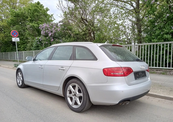 Audi A4 cena 37800 przebieg: 221000, rok produkcji 2011 z Legnica małe 37